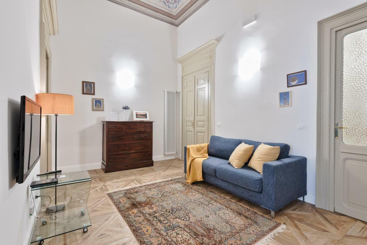 Apartments To Art Торино Екстериор снимка